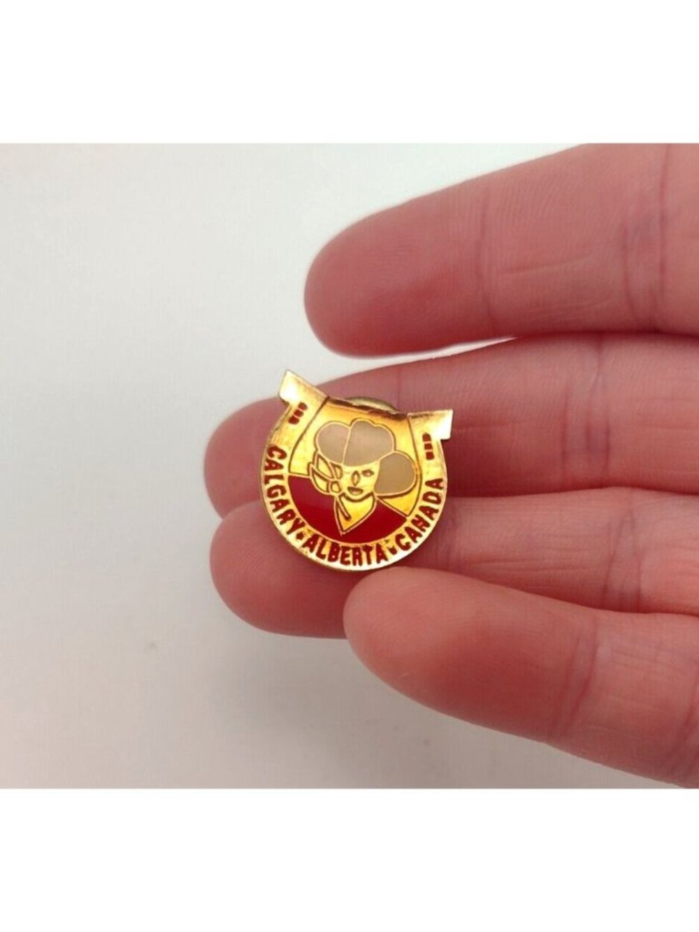RARE Vintage Calgary Alberta Canada Pushback Pin Cowboy Horseshoe Red Gold Tone